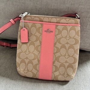 Coach F52856 North South Crossbody Stripe Swingpack Light Khaki/Pink New